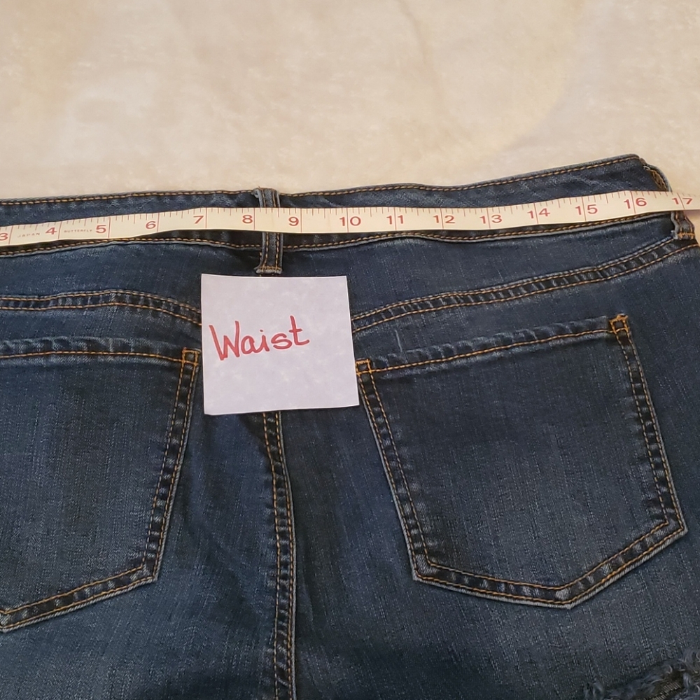 Style n Co. Straight cropped jeans - Picture 2 of 6